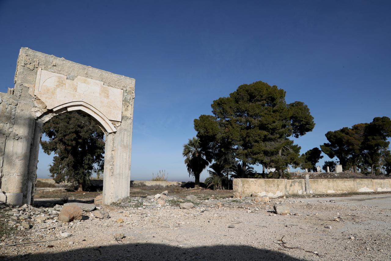 Syrian Army takes control of Türkiye’s Suleyman Shah Tomb area ahead of SDF ceasefire