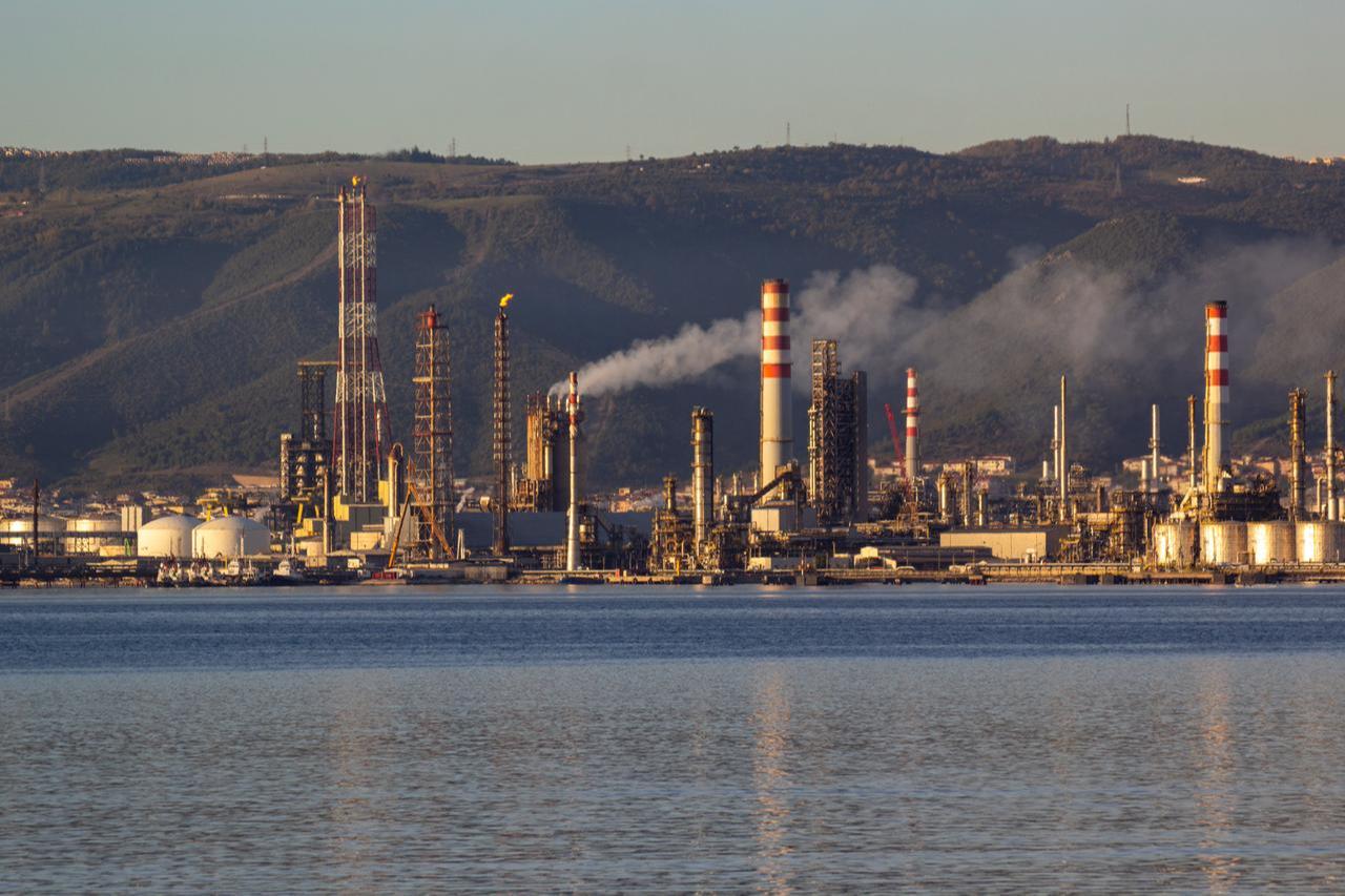 A view of the Tupras oil refinery in Izmit, Türkiye, accessed on Jan. 22, 2026. (Adobe Stock Photo)