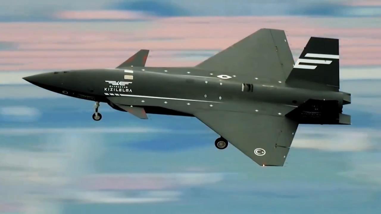 Baykar's Bayraktar Kizilelma unmanned fighter jet (S1) during a system identification flight test in Corlu at an unspecified date. (Photo via X/@BaykarTech)