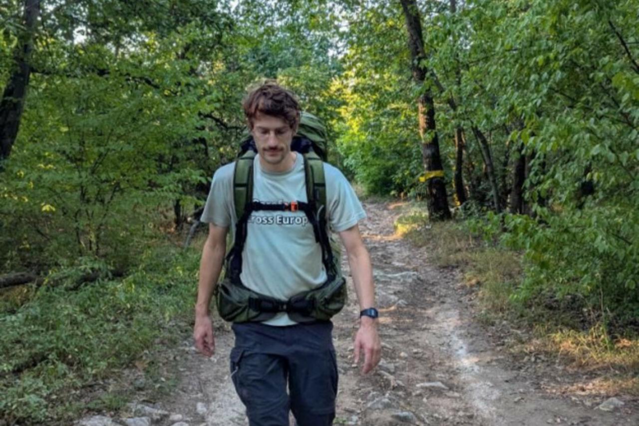 Eamonn Keaveney walks barefoot from Istanbul to Mayo in Guinness world record bid