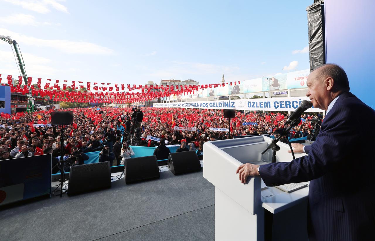 Turkish President Recep Tayyip Erdogan adresses to the crowd during the mass housing project event and the opening ceremony of the City Hospital in Aydin, Türkiye on Jan. 24, 2026. (TUR Presidency/ AA Photo)