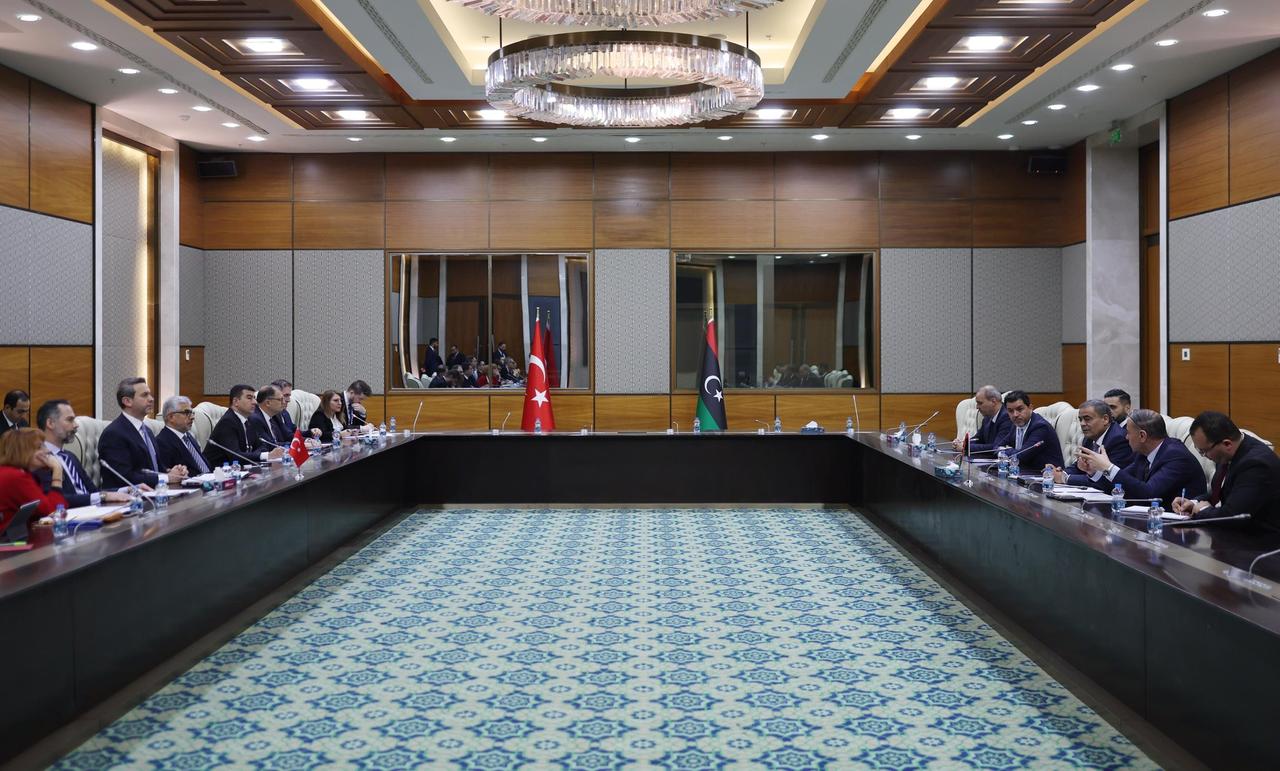 Türkiye’s minister of energy and natural resources, Alparslan Bayraktar, with Libya’s minister of transport Mohammed Shahoubi signing of a memorandum of understanding, Jan 24 , 2026 ( Photo via X / @aBayraktar1)