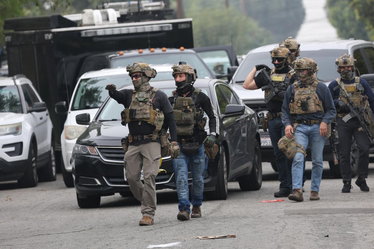 Trump administration under fire after federal agents kill second US citizen 