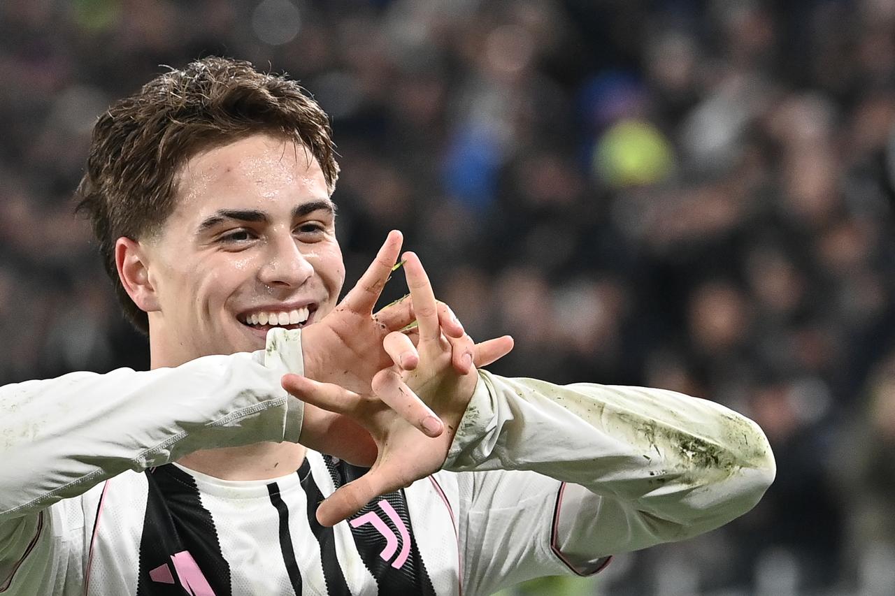 Kenan Yildiz stars as Juventus defeats Napoli 3–0 in Serie A