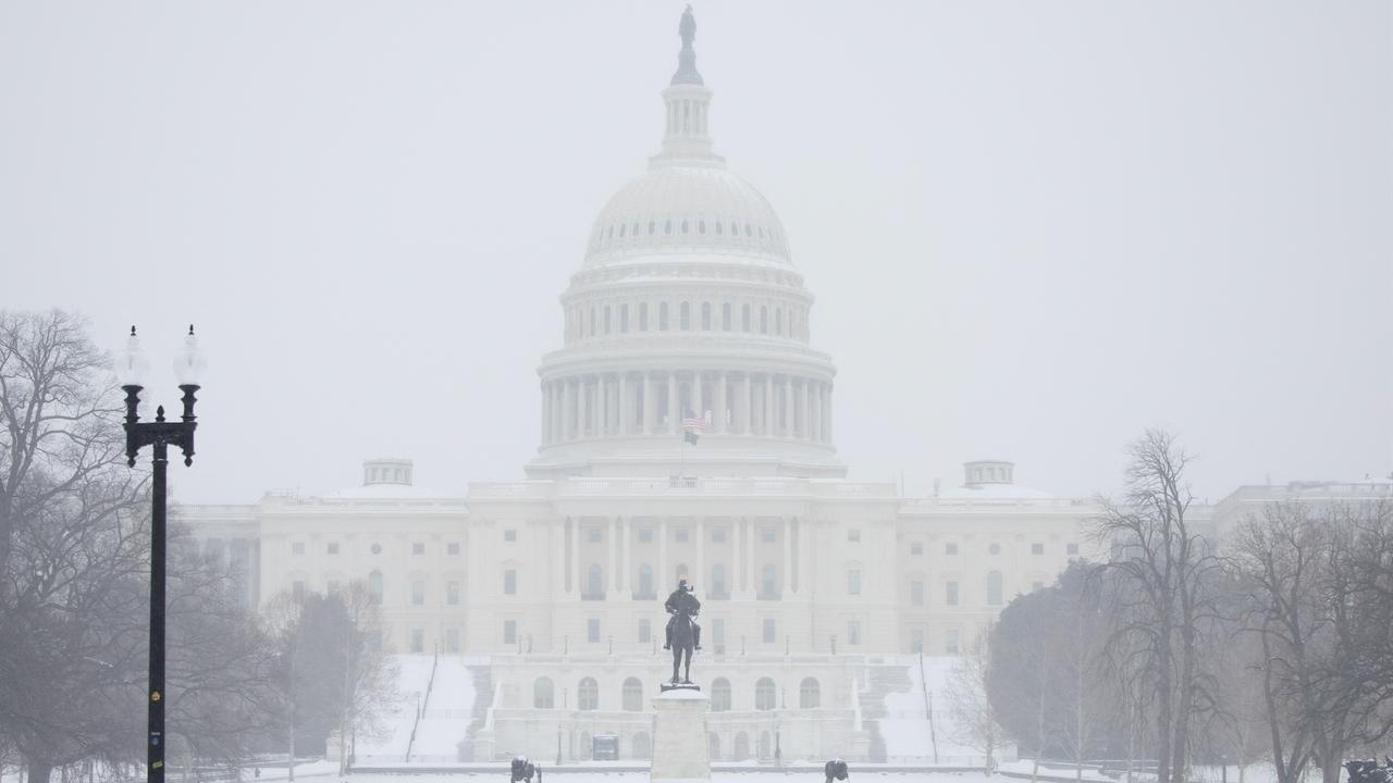US faces historic winter storm, disrupting flights and power outages