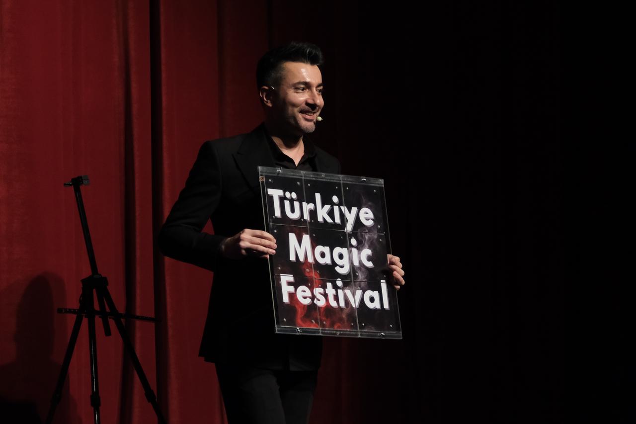 Türkiye Magic Festival brings world-famous magicians to Istanbul