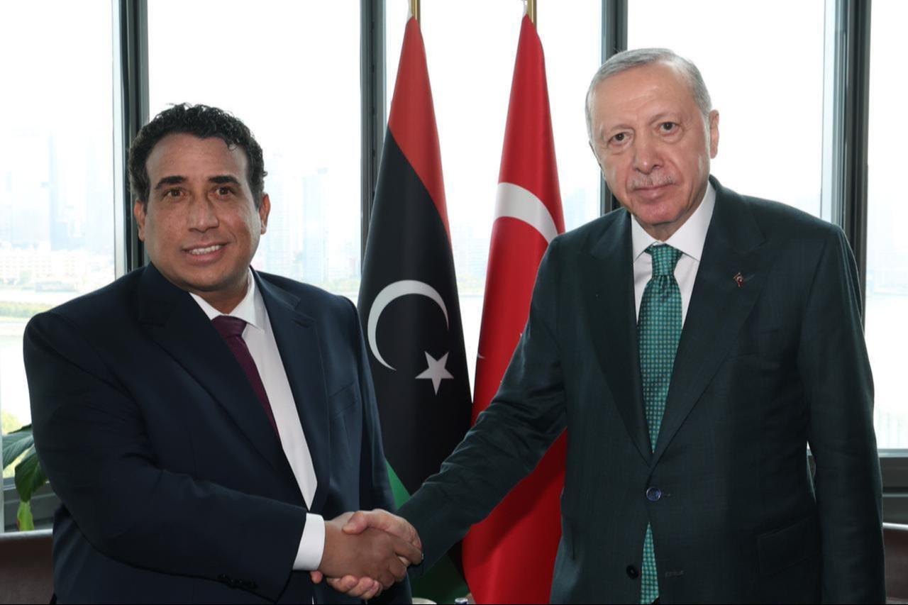 President Recep Tayyip Erdogan (R) meets Libyan Presidential Council head Mohamed al-Menfi at Turkevi during the 80th United Nations General Assembly (UNGA) in New York, USA on Sep. 23, 2025. (AA Photo)