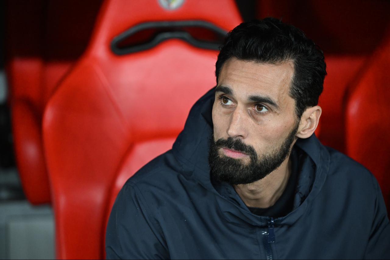 Alvaro Arbeloa manager of Real Madrid reacts during the UEFA Champions League 2025/26 League Phase MD8 match between SL Benfica and Real Madrid C.F. at Estadio da Luz, in Lisbon, Portugal, January 28, 2026. (AA Photo)