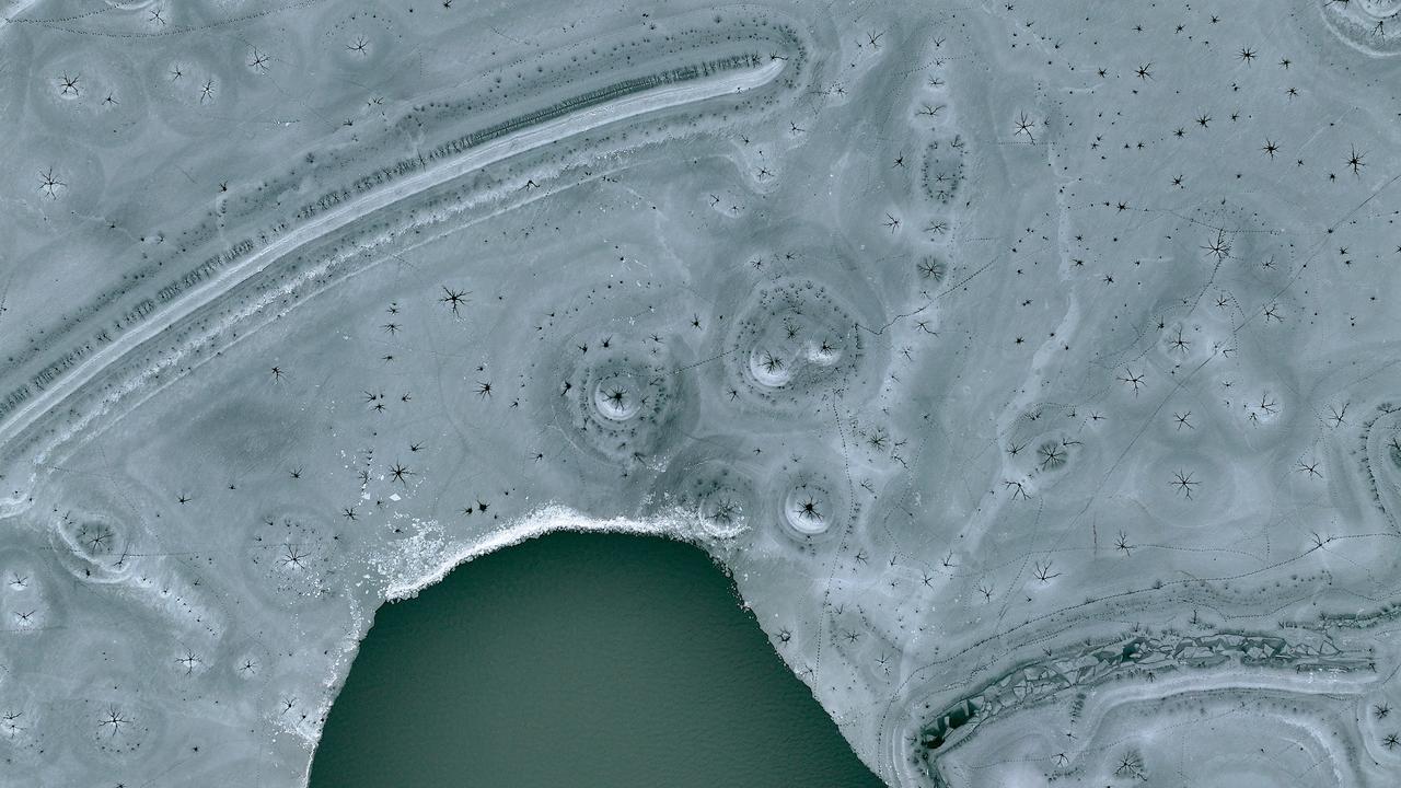 Eye-like ice stares back from Gumusoren dam