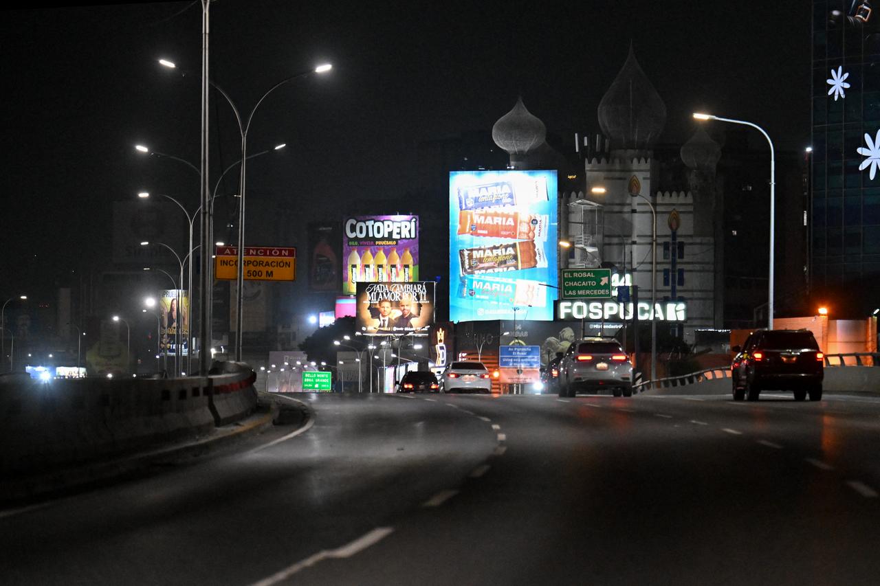 Picture of an almost empty highway in Caracas after a series of explosions on January 3, 2026. (AFP Photo)