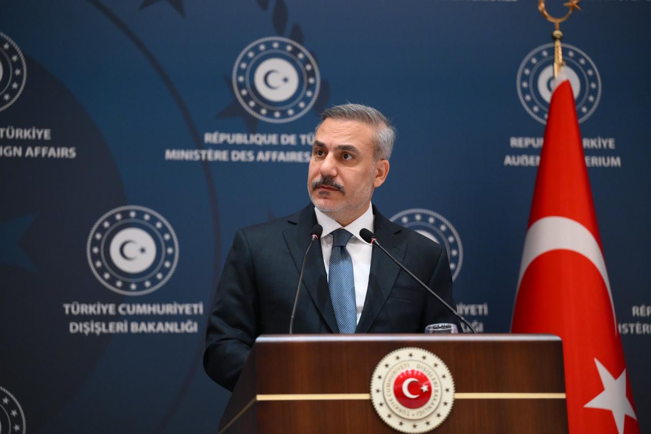 Fidan urges US, Iran back to talks as Türkiye offers to broker peace