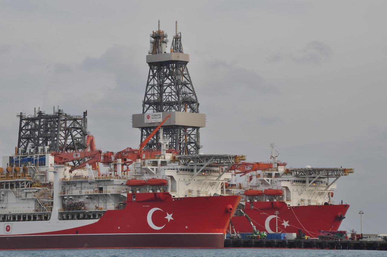 The new ultra-deepwater drilling vessels Cagri Bey and Yildirim, added to Türkiye's energy fleet, are preparing for their first missions at Tasucu Port in Mersin, Jan. 5, 2026. (AA Photo)