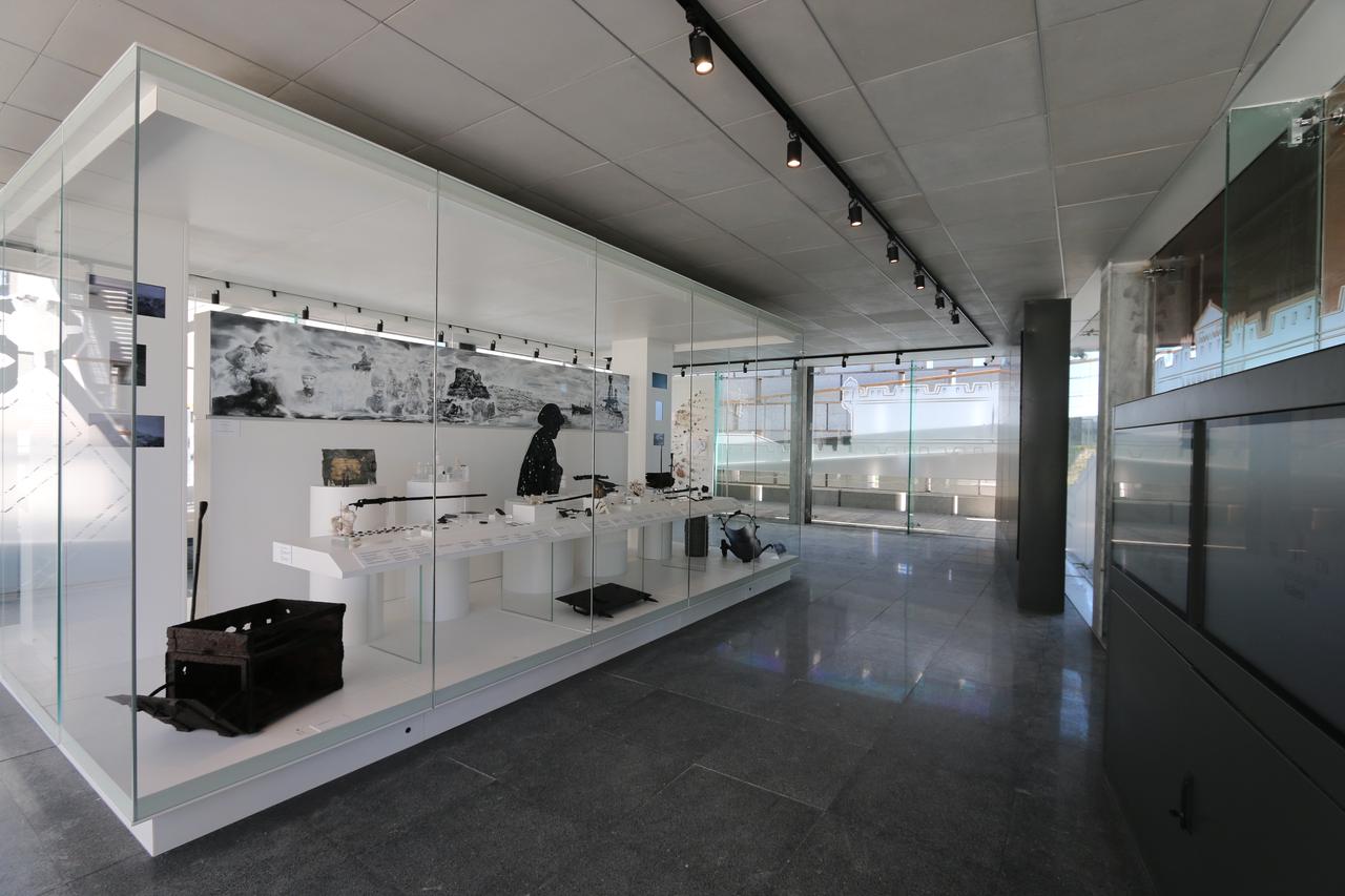 A general view of the contemporary museum interior inside Seddulbahir Castle in Eceabat, Canakkale, Türkiye, Jan. 6, 2026. (AA Photo)