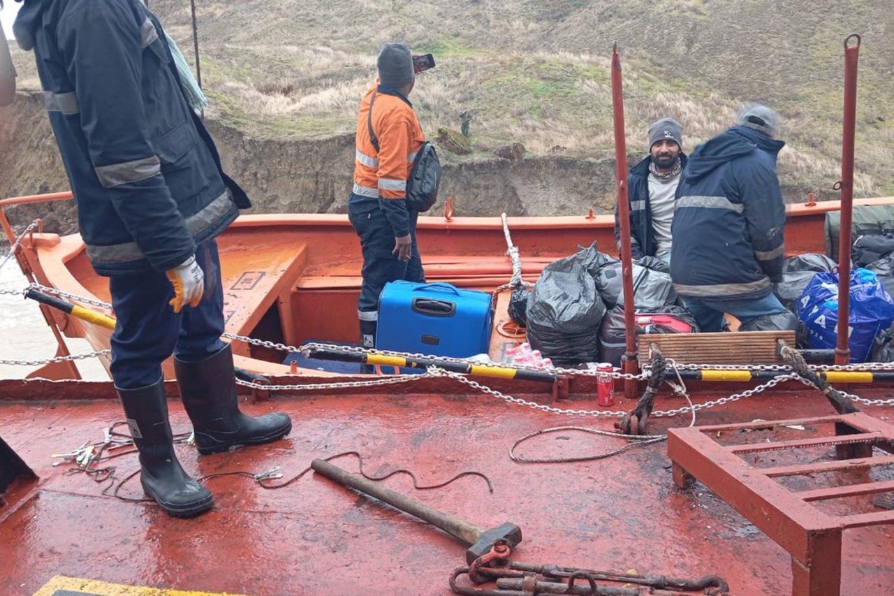 Turkish ship runs aground in Black Sea near Crimea, crew evacuated safely