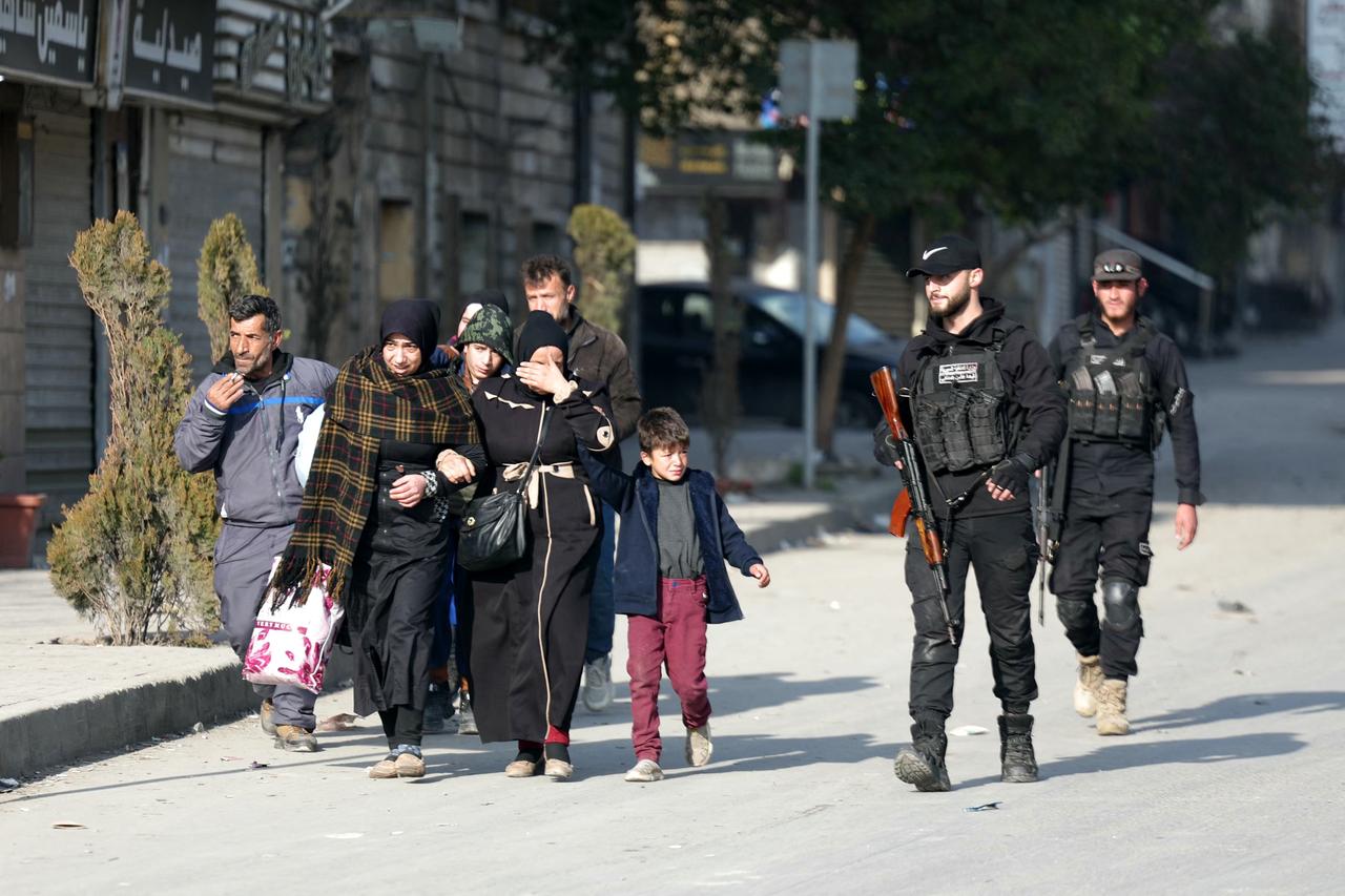 Türkiye ready to support Syria against SDF if asked, says defense ministry