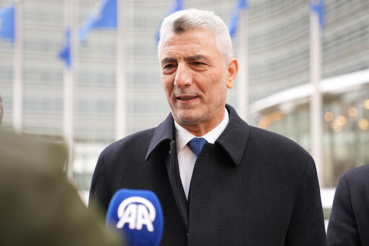 Trade Minister Omer Bolat speaking to a reporter following meetings with EU Commissioner for Trade Maros Šefčovič and Commissioner for Economy Valdis Dombrovskis in Brussels, Jan. 7. 2026. (AA Photo)