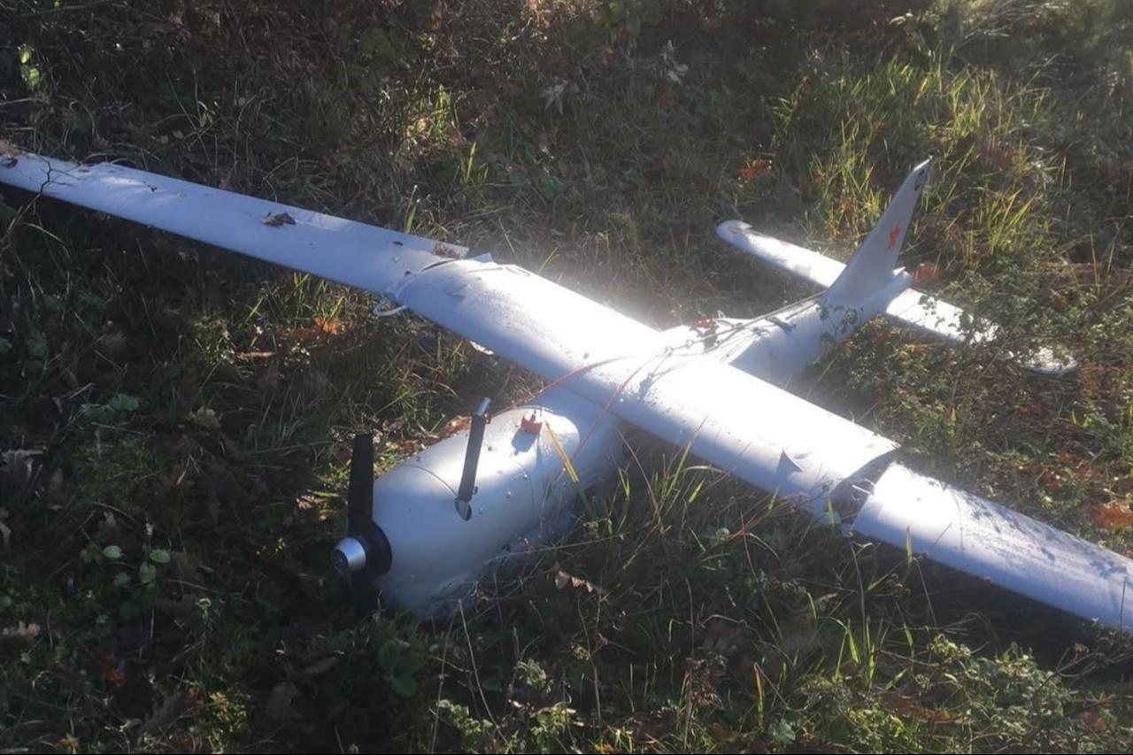 The wreckage of the drone, which was found in a rural area of Kocaelis Izmit district on Dec. 19, 2025. (IHA Photo)