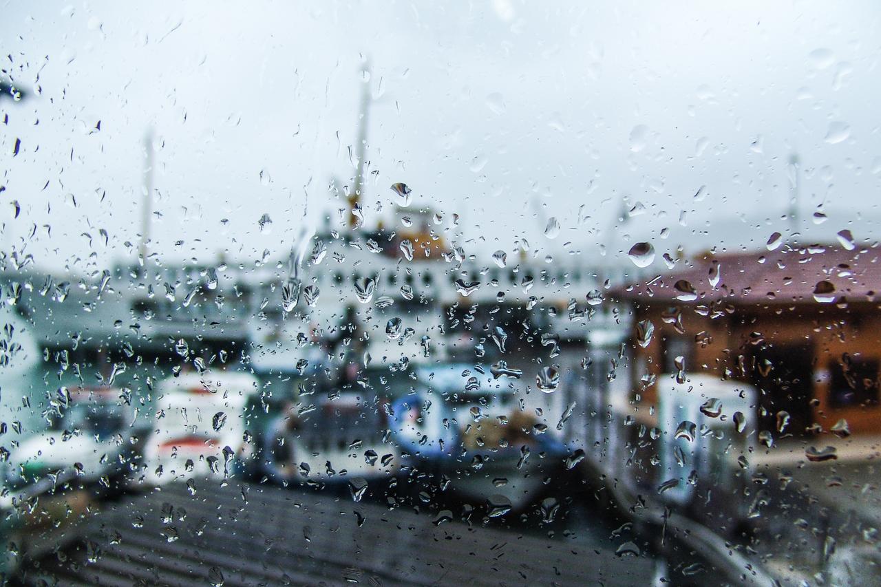 Several IDO and BUDO ferry services did not run Thursday morning as adverse weather conditions affected the Marmara Sea, Istanbul, Türkiye, accessed on January 8, 2026. (Adobe Stock Photo)
