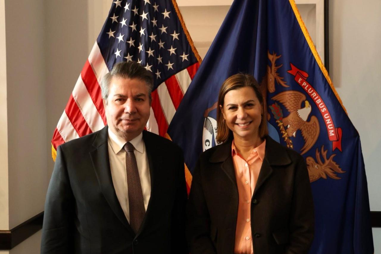 Türkiye’s US ambassador Onal holds ‘productive’ meeting with Sen. Slotkin