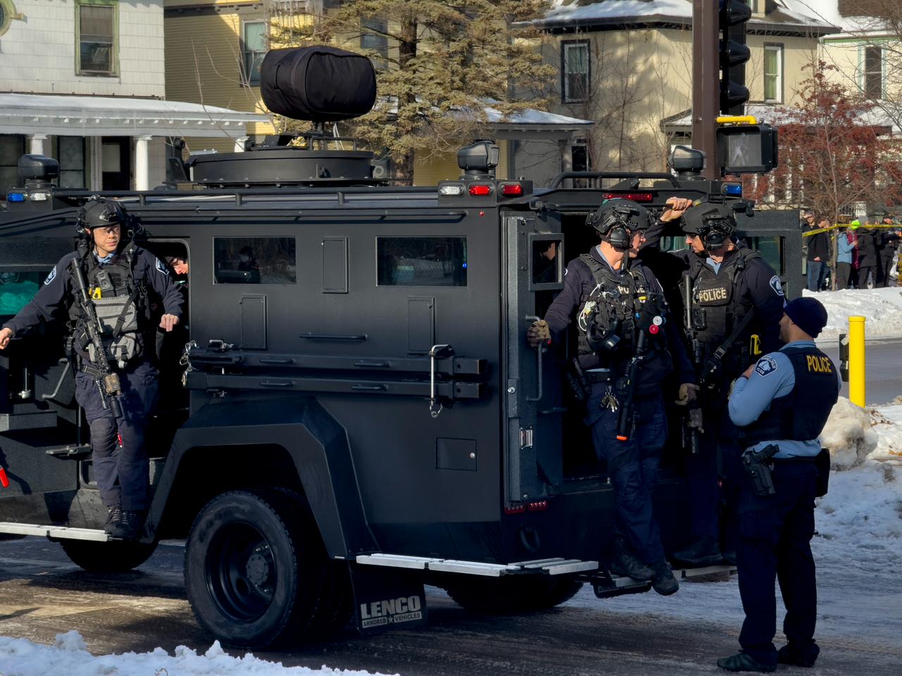 Minneapolis Police Department officers arrive at the scene where a federal immigration officer shot dead a woman in Minneapolis, Minnesota, on Jan. 7, 2026. (AFP Photo)
