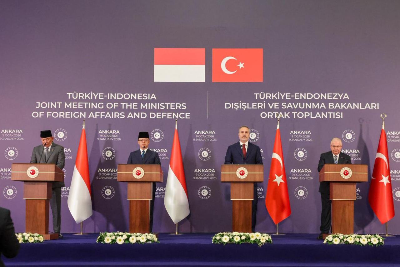 Ankara welcomes Syrian counter-terrorism operations in Aleppo during Indonesia summit