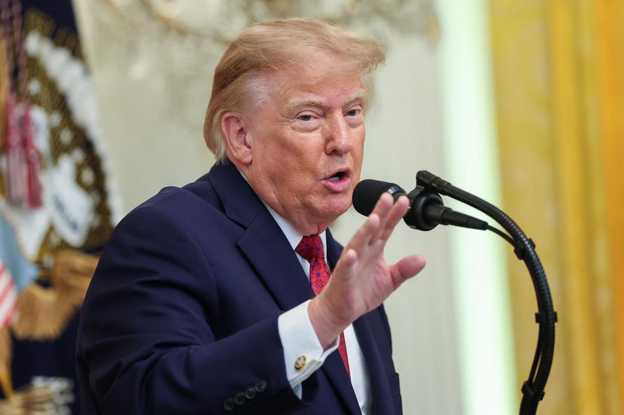 U.S. President Donald Trump speaks during a Hispanic Heritage Month celebration event in the East Room of the White House in Washington, on September 30, 2026. (AFP Photo)