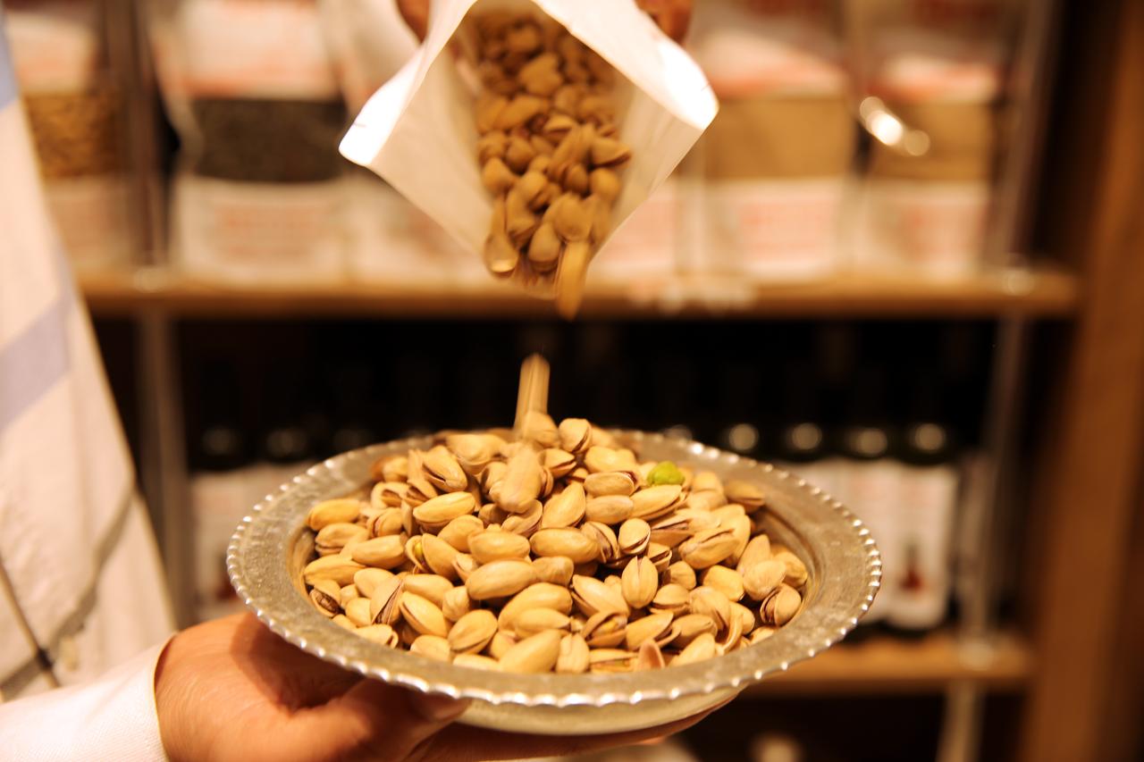 Türkiye export $80.906 million worth of pistachios to 75 countries in the first nine months of 2026. (AA Photo)