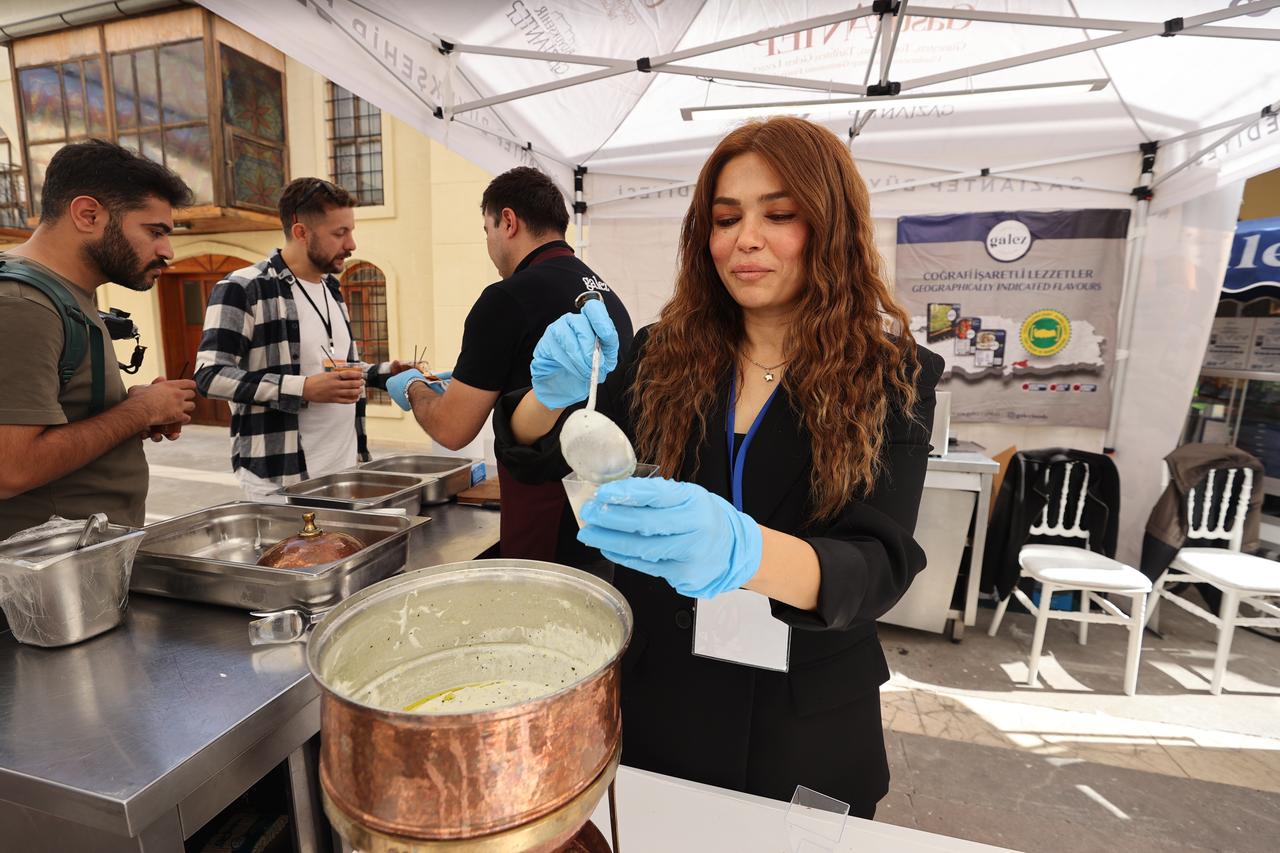 GastroAntep gastronomy events continue in Gaziantep as part of the Türkiye Culture Road Festival. (AA Photo)