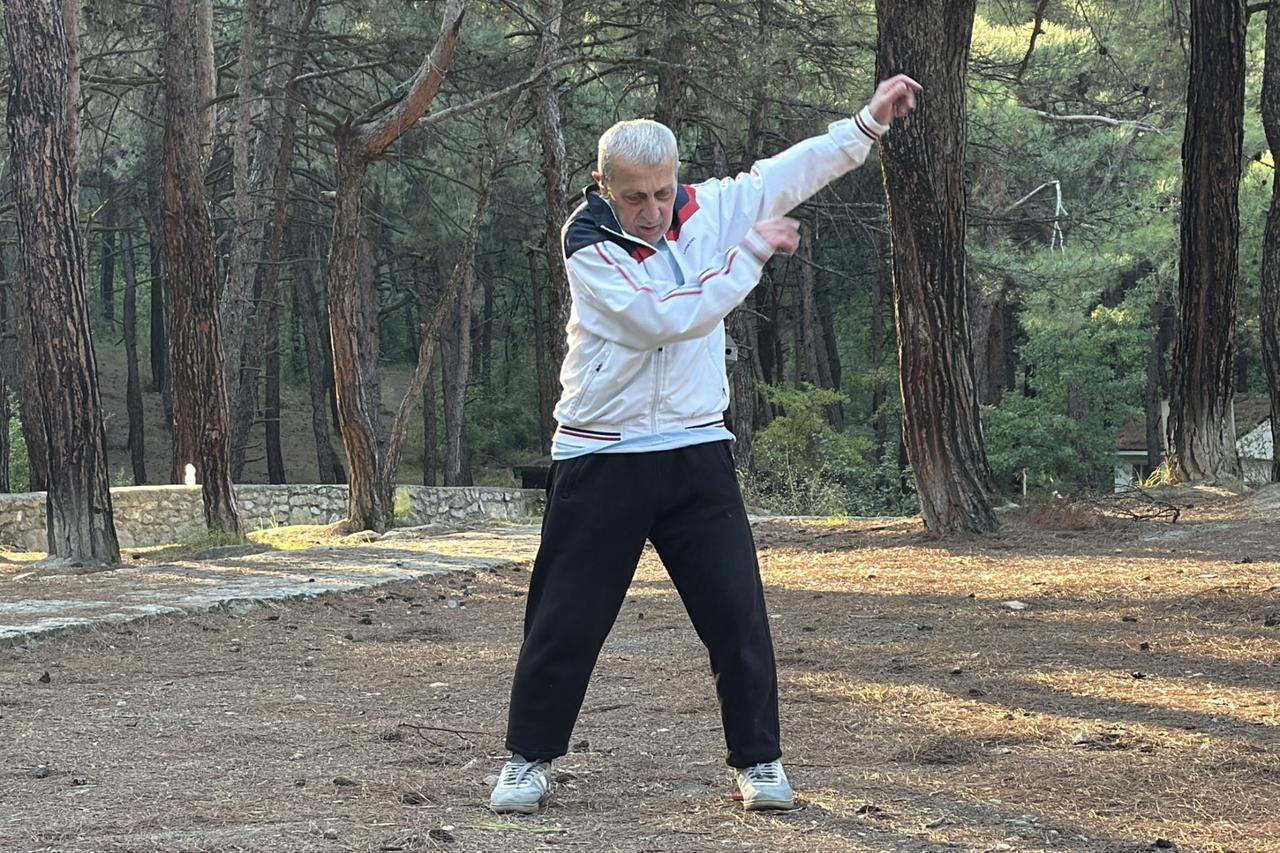 84-year-old athlete in Türkiye targets 100 medals