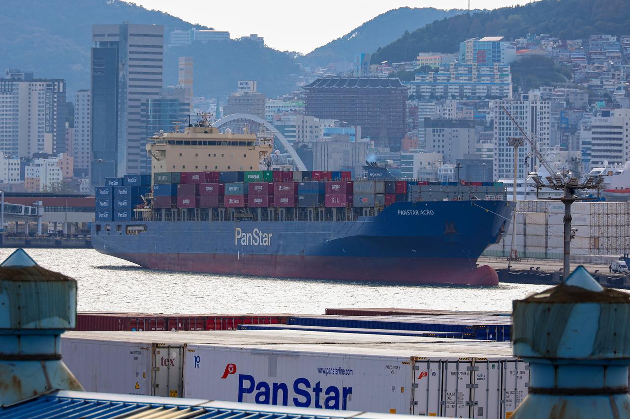 South Korea completes Arctic shipping trial, cutting travel time by 10 days