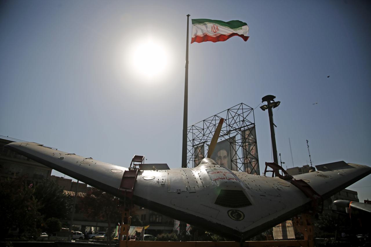 As tensions continue between Iran and the U.S. and Israel, ballistic missiles, air defense systems and drones go on display at Baharistan Square in the capital Tehran as part of “Sacred Defense Week.” (AA Photo)