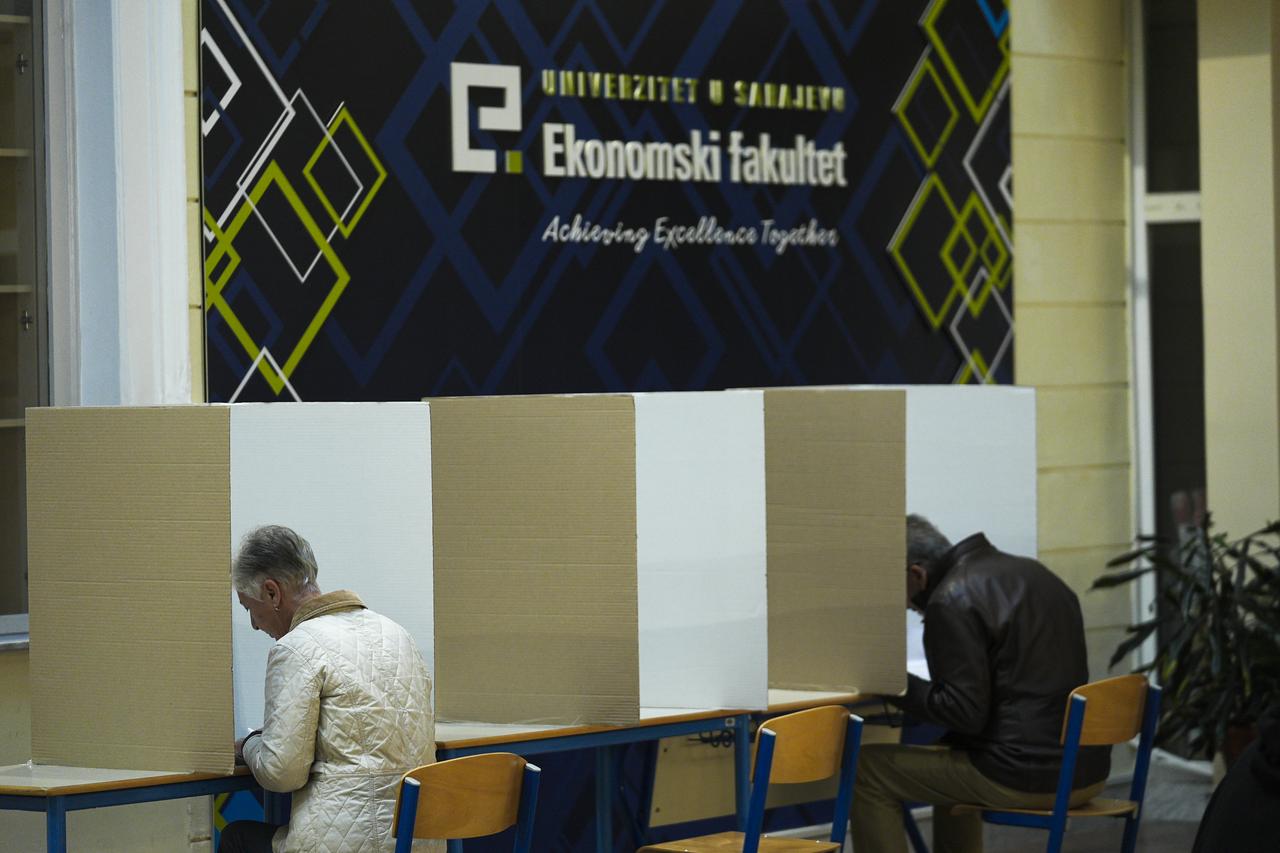 Voters cast their ballots as polling stations open for the 2026 General Elections in Sarajevo, Bosnia and Herzegovina on October 04, 2026. (AA Photo)