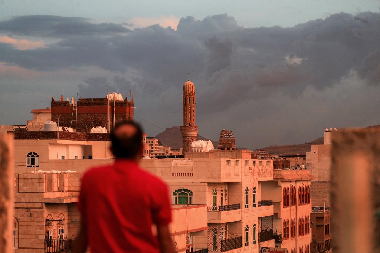 Yemen hospitals overwhelmed by surge in war-wounded, Red Cross says