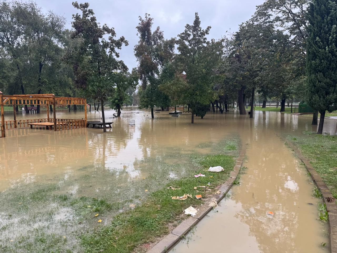 A view of Hasbahce Recreation Area in the Kagithane district, which is flooded following heavy rainfall that has affected the city for two consecutive days, in Istanbul, Türkiye, on October 15, 2026. (AA Photo)