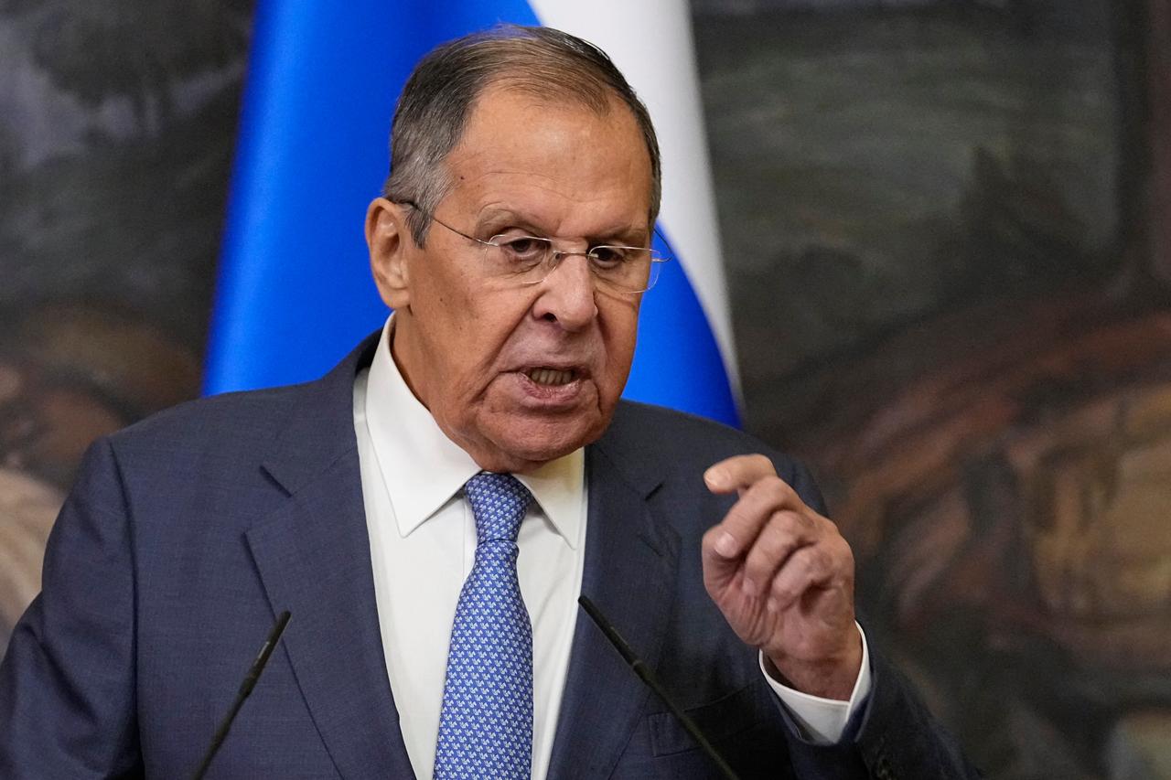 Lavrov says Zelenskyy's diesel deal stance a 'rude' challenge to Trump