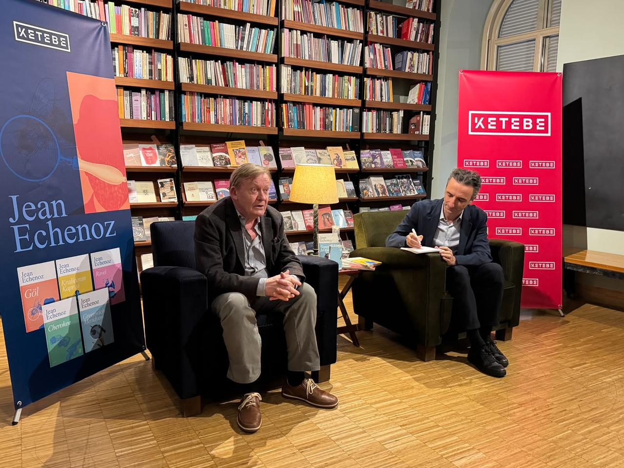 French author Jean Echenoz speaks to readers in Istanbul about his literary journey and shifts between forms. (AA Photo)