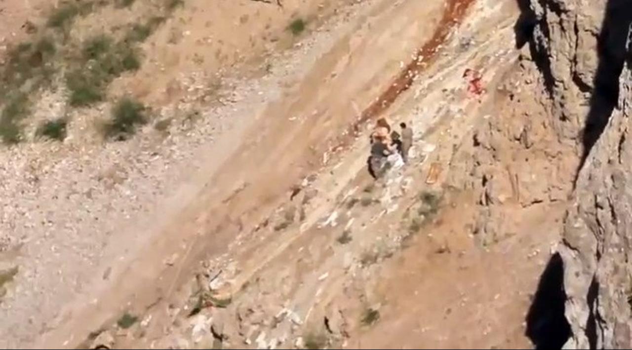 The photo shows members of the terrorist group PKK/KCK evacuating one of four shelters, named Hebat, Yajk, Sabri, and Sason, in Metina’s Baze area on Oct. 8, 2026. (IHA Photo)