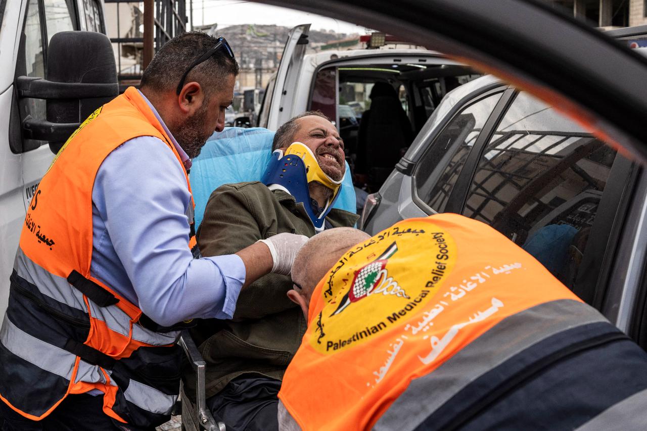 Israeli settlers assault diplomats from Belgium, France and Poland in West Bank Image