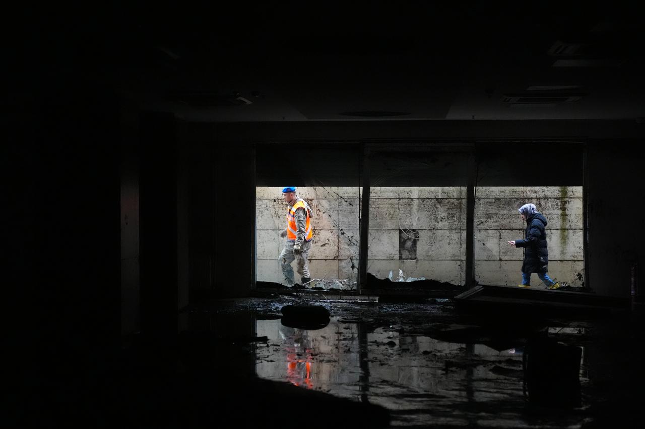 Istanbul faces second round of heavy rain after floods kill 5