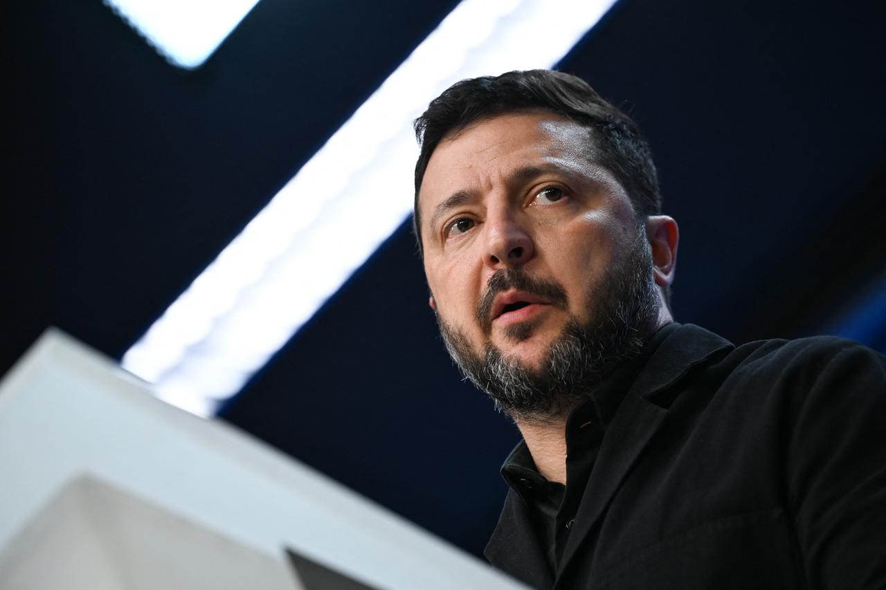 Zelenskyy expects US to ease more Russia sanctions after Graham Act waiver