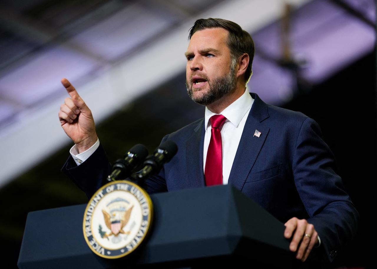 US Vice President JD Vance speaks at a midterm campaign rally at the LevelUp Training Complex in Monroe, Michigan, on October 15, 2026. (AFP Photo)