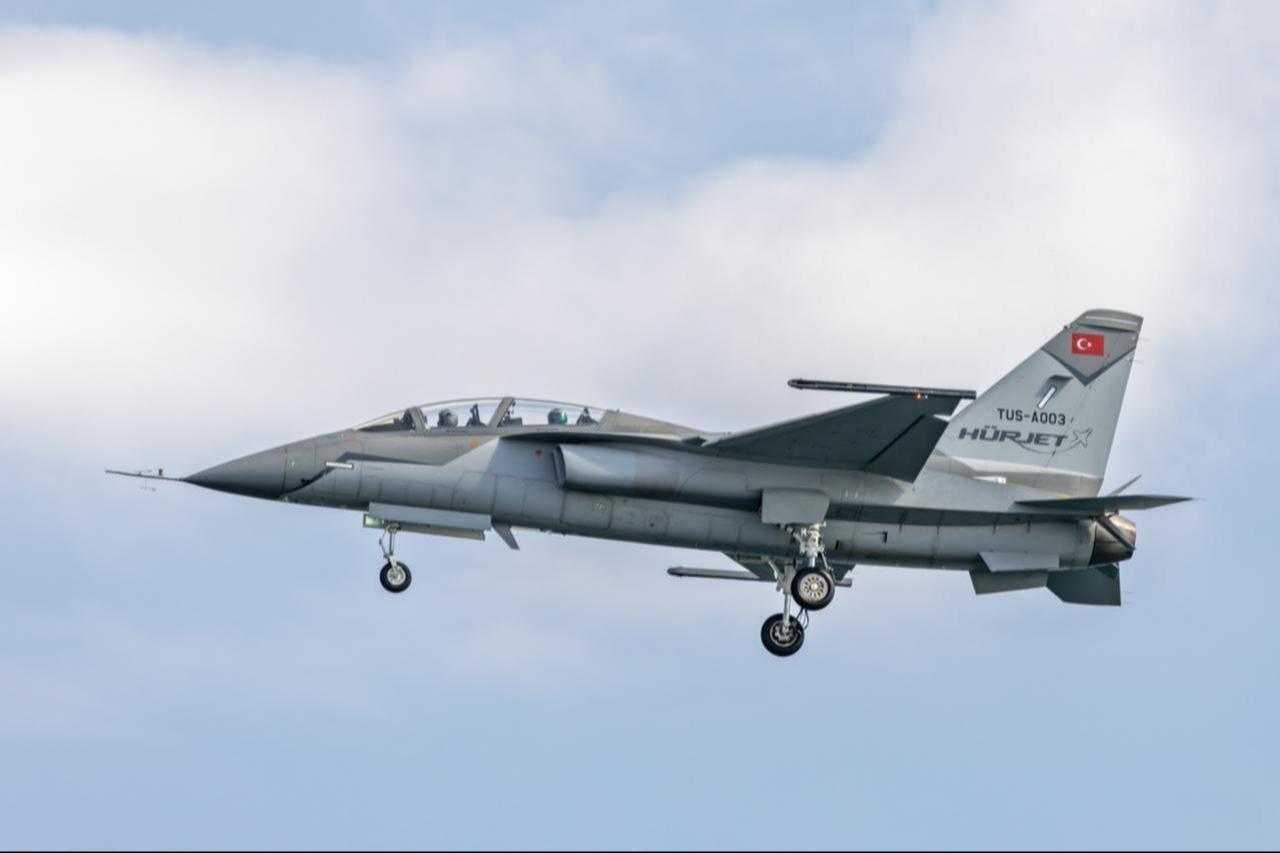 Prototype of Hurjet, Türkiye's first domestically produced jet trainer and light attack aircraft, are seen in flight as they arrive in Istanbul for IDEF 2025, Istanbul, Türkiye, July 19, 2025. (AA Photo)