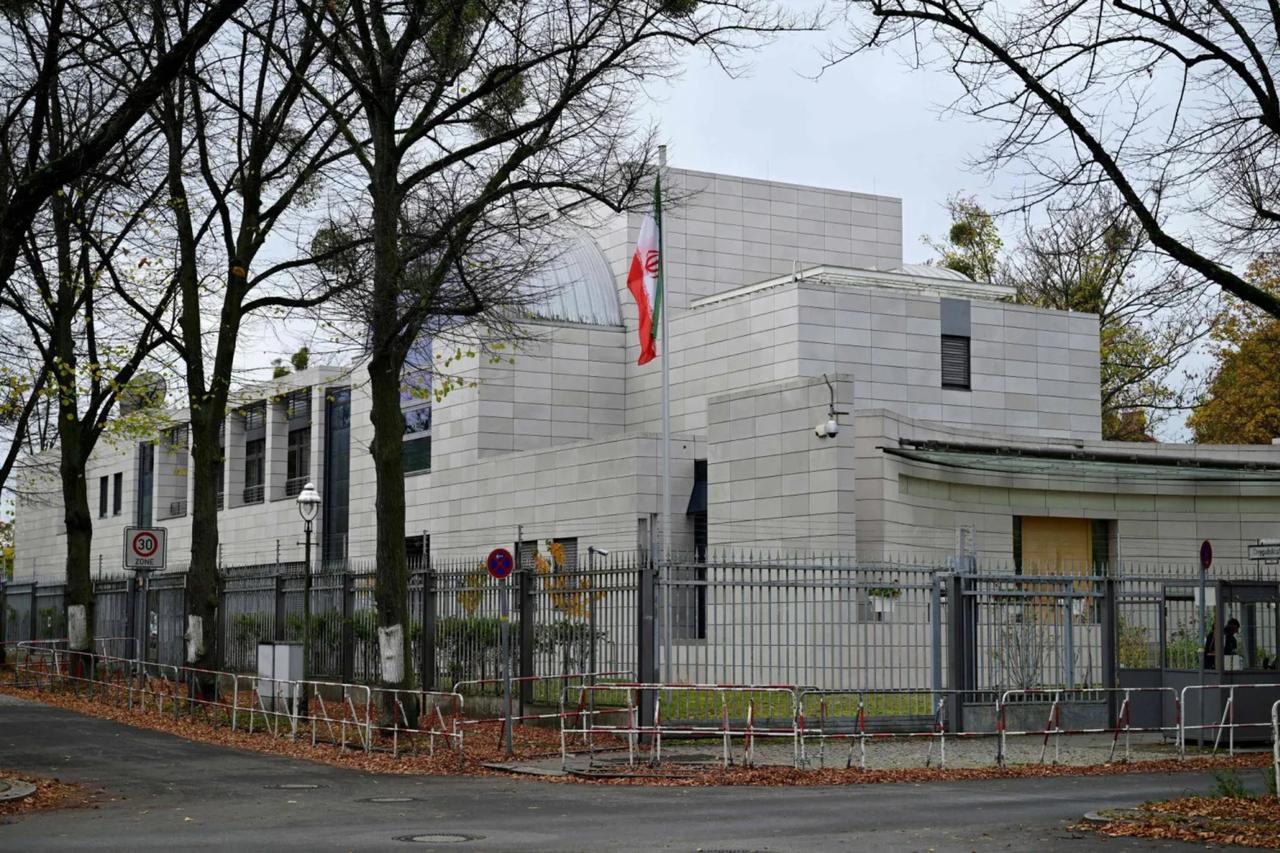 Germany summons Iran envoy over assassination plot