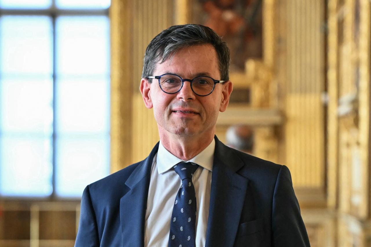 Louvre's President Christophe Leribault poses during the reopening to the public of the Apollo Gallery in Paris, France, Oct. 13, 2026. (AFP Photo)