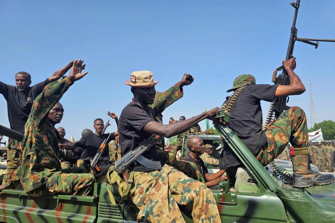 Members of the Sudanese army take part in a military parade in Gedaref in Aug. 17, 2026. (AFP Photo)