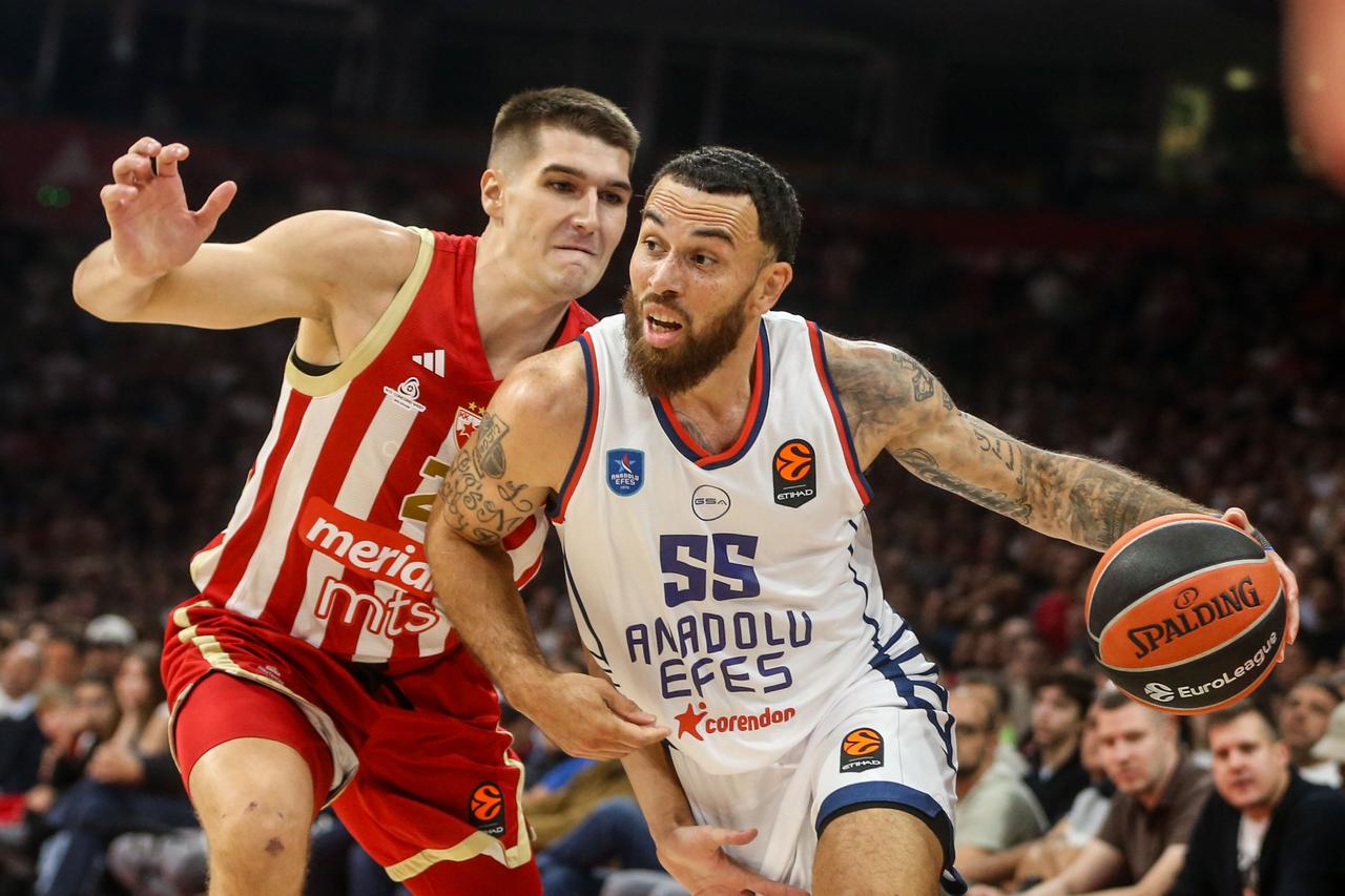 Anadolu Efes falls to Crvena Zvezda as Mike James suffers ankle injury