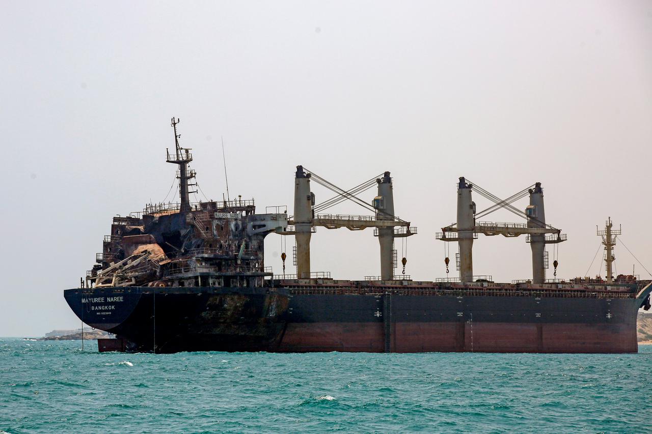 Iran launching about 40 drone, missile attacks a week on Hormuz shipping: Report Image