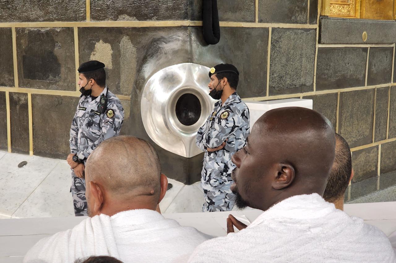 Saudi Arabia denies suicide bomber attempt claims near Kaaba, Islam’s holiest site Image