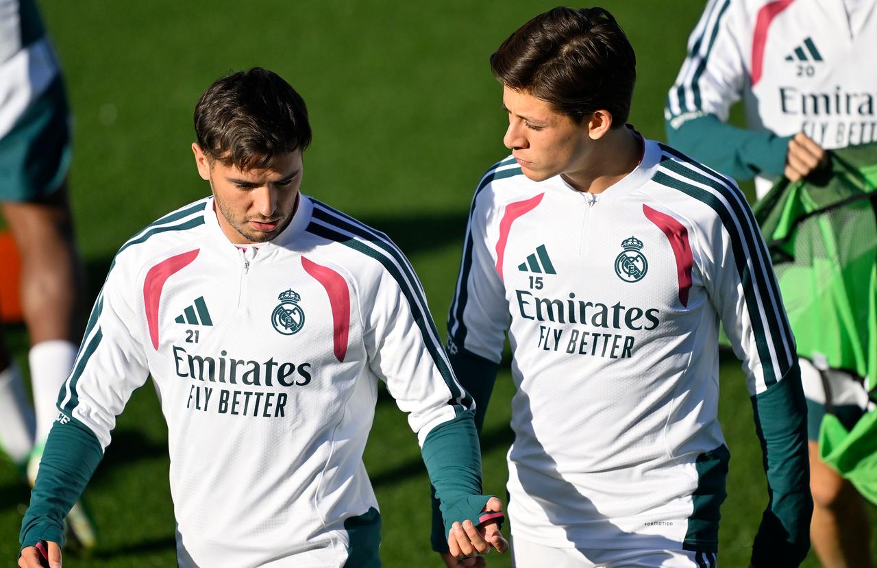 Real Madrid players Brahim Diaz (L) and Arda Guler (R) attend a training session ahead of their UEFA Champions League match against RB Leipzig in Madrid, Spain, Oct. 20, 2026. (AA Photo)