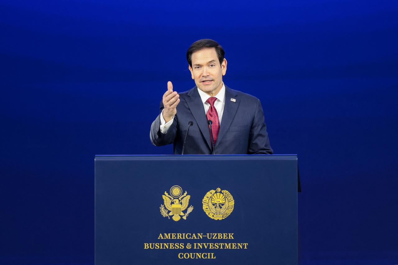 Trump frustrated by claims he harmed Ukraine, Rubio says Image